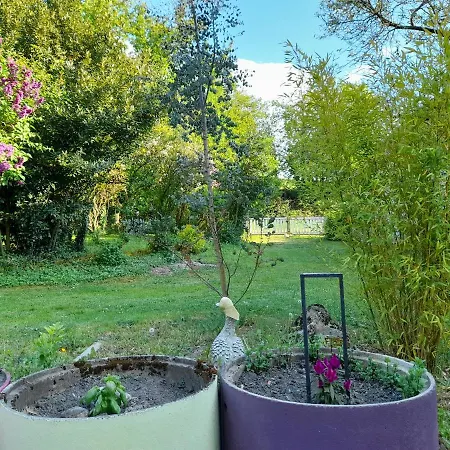 Bed & Breakfast Domaine Pastel 3*