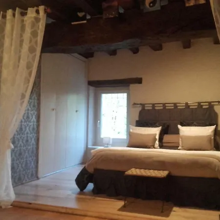 Bed & Breakfast Domaine Pastel 3*